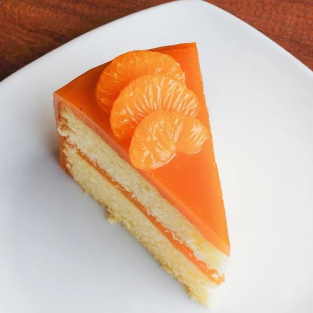Limencello Mascarpone Cake.